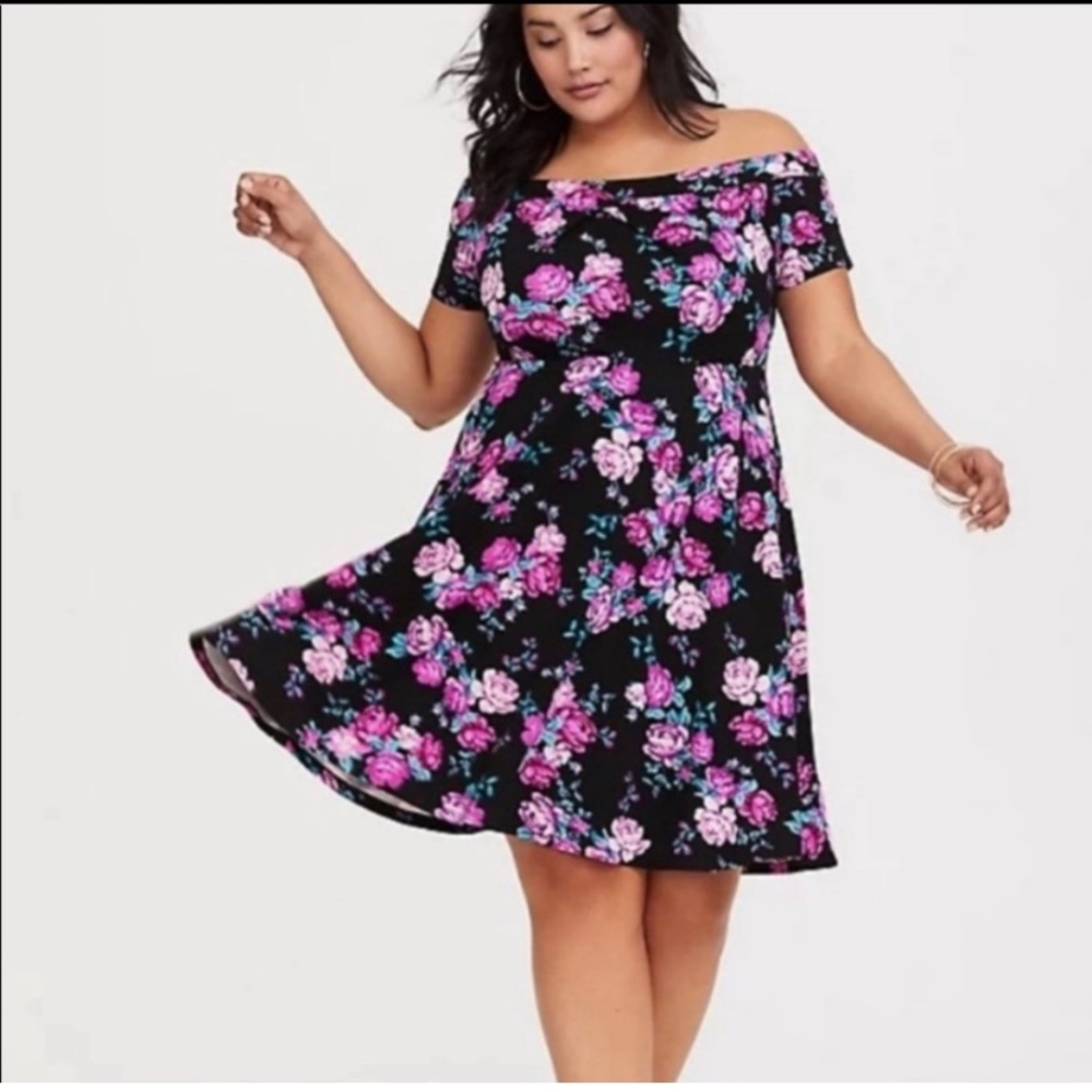 Torrid Knit Off Shoulder Skater Dress Like New 1X